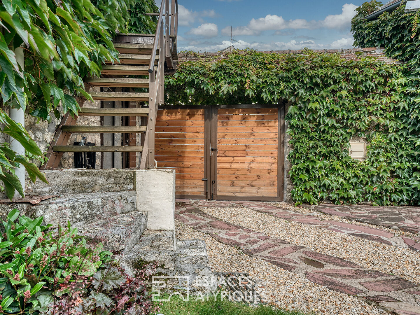 La maison de campagne et sa dépendance au sud de l’Essonne