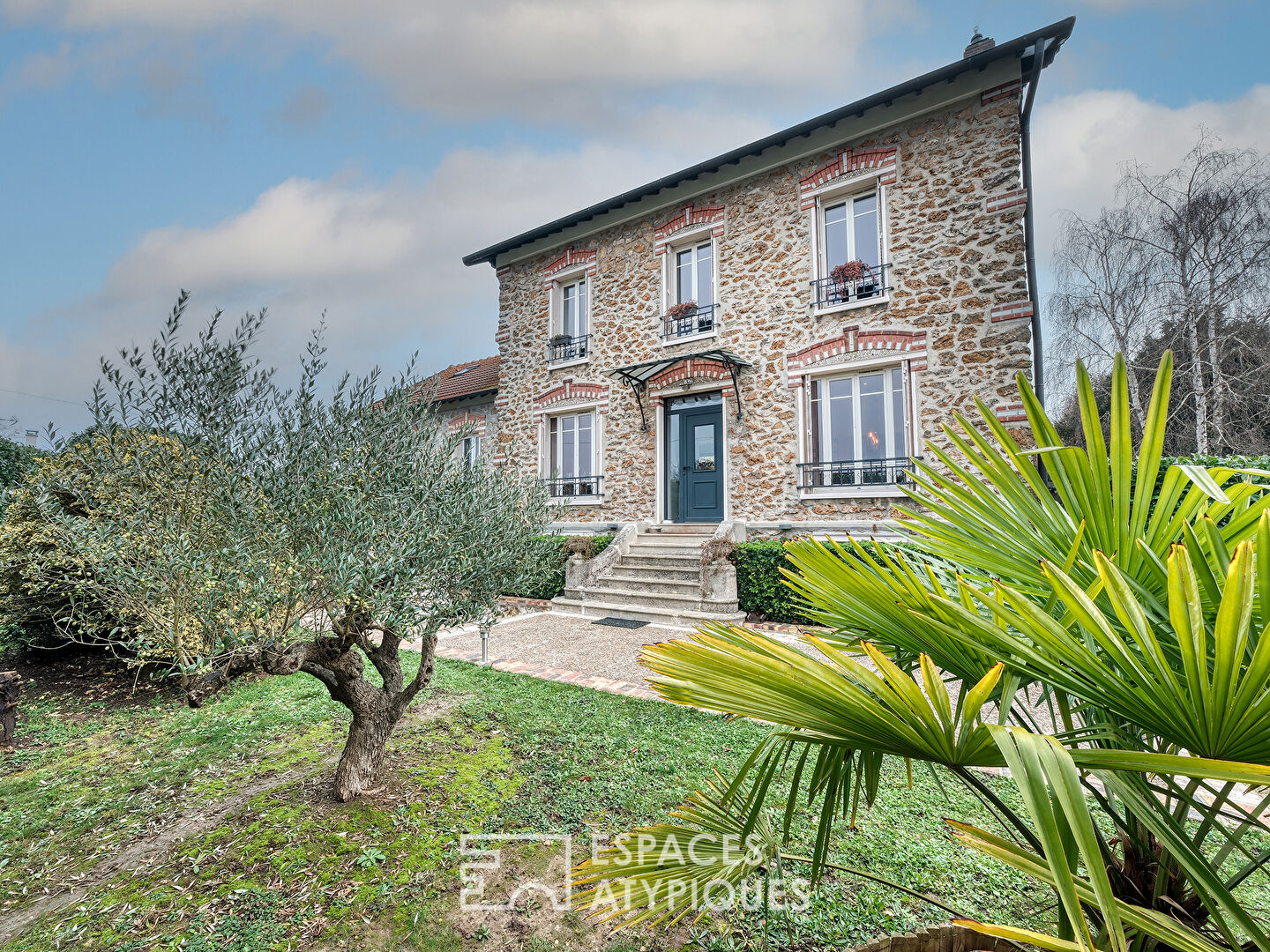 La Maison de caractère entièrement rénovée avec un jardin sans vis-à-vis