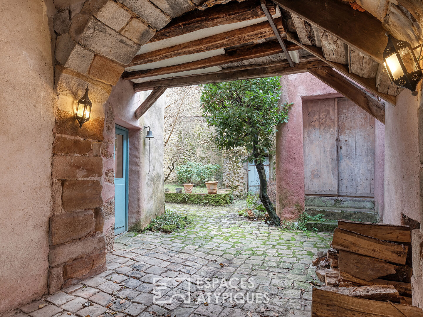 La demeure historique au coeur de Gometz-le-Châtel