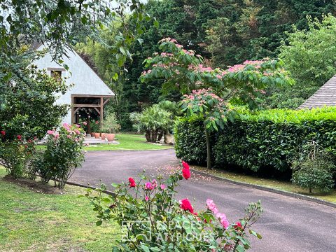 La Maison spacieuse dans un environnement naturel