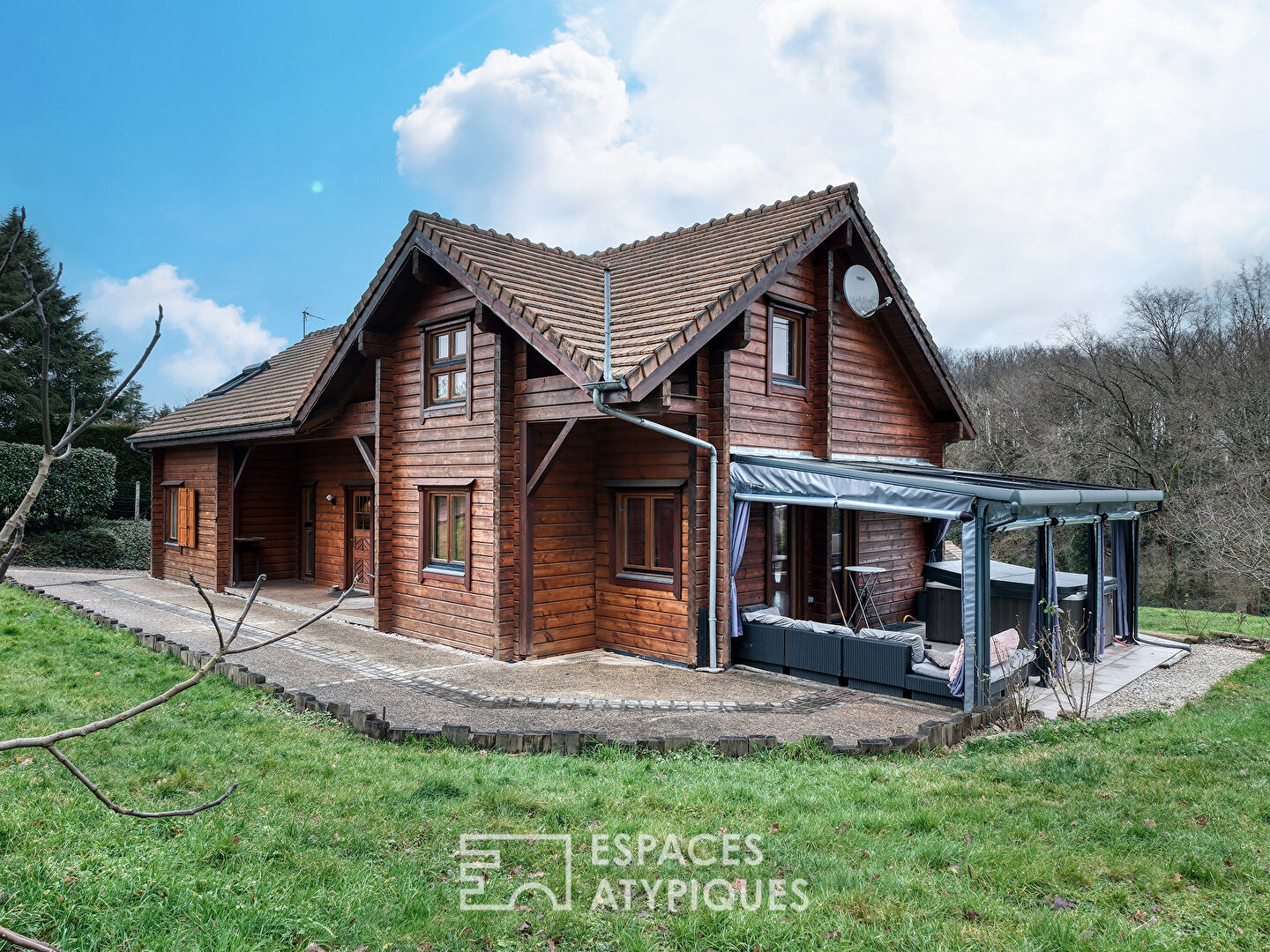 La maison en bois à proximité du Golf de Marivaux