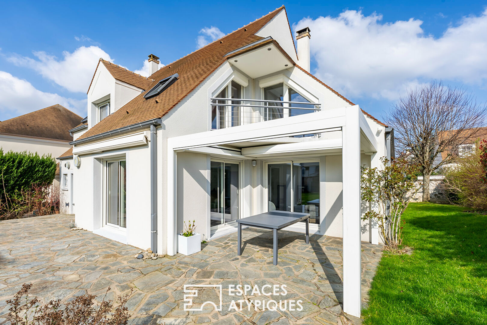 La maison d’architecte avec jardin