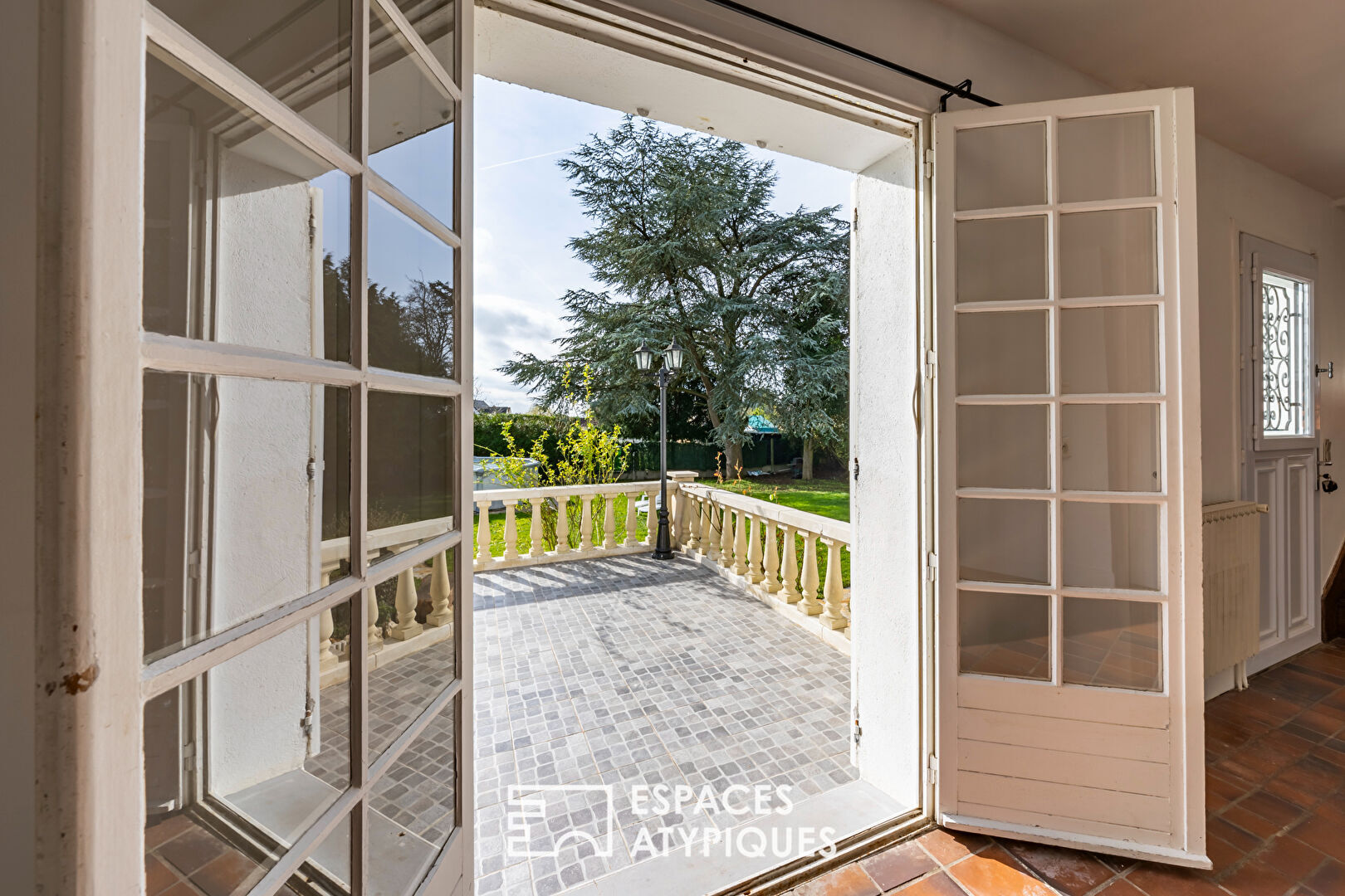 La maison avec grand jardin sans vis à vis et sous sol total