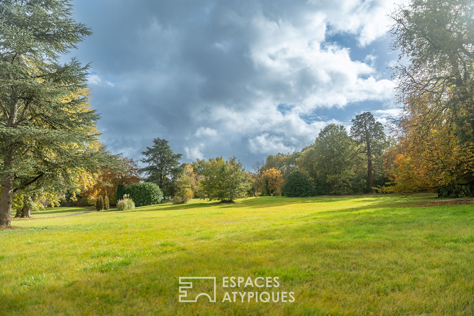 Appartement rénové au sein d’un château