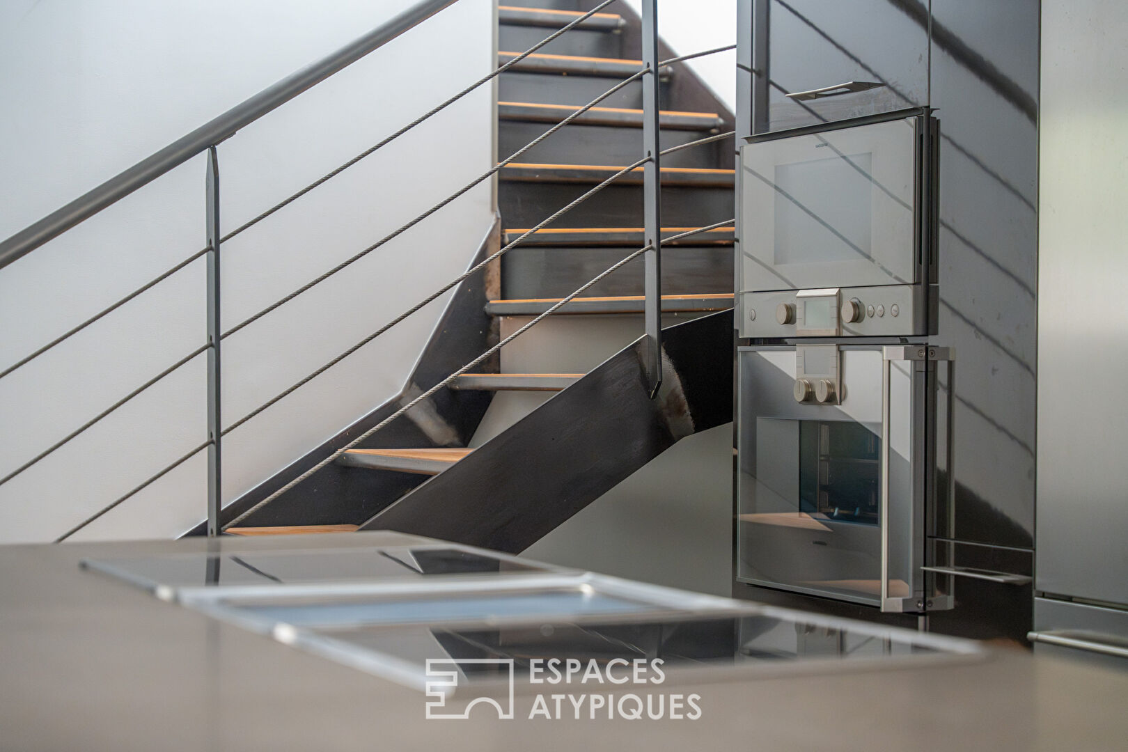 Triplex avec terrasse et garage au coeur des Halles de Tours