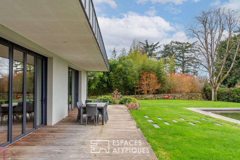 Maison d'architecte d'exception avec piscine et accès golf