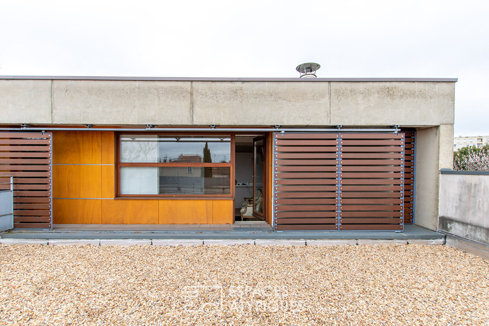Contemporary architect house in a quiet area of poitiers