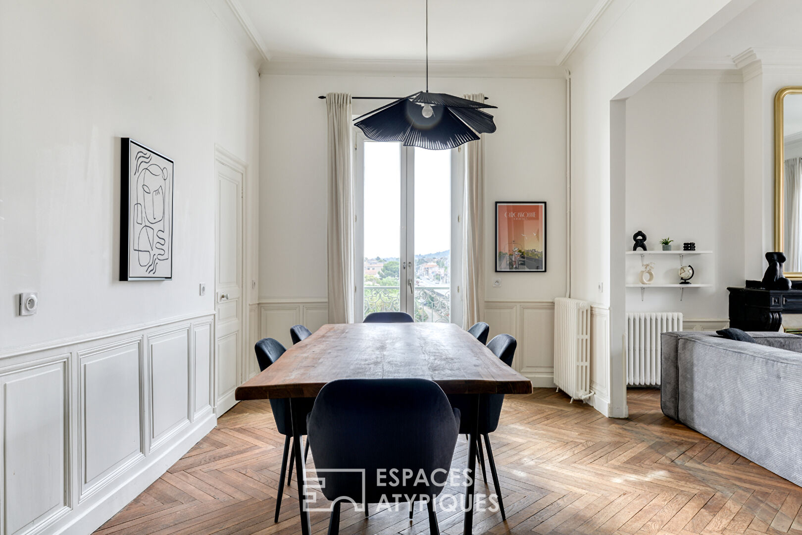 Haussmannian apartment with an exceptional view