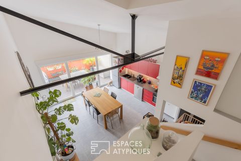 Duplex avec terrasse dans une ancienne métallerie