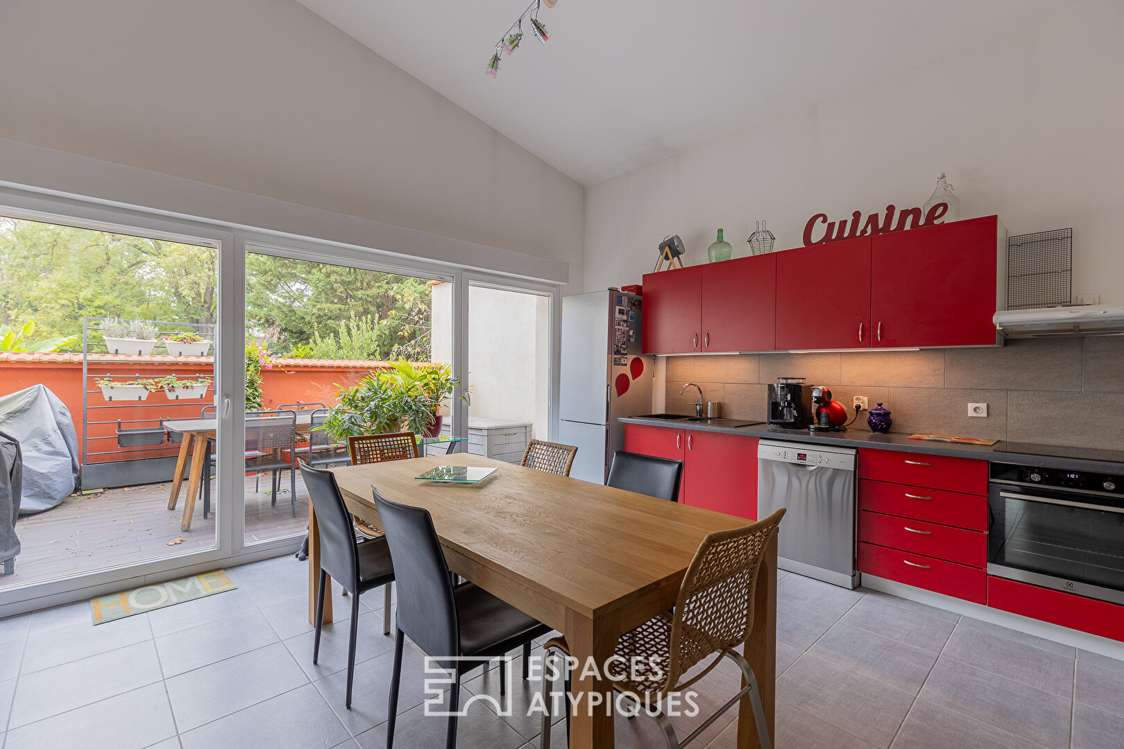 Duplex avec terrasse dans une ancienne métallerie