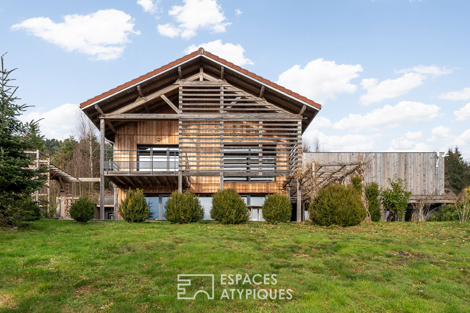 Chalet de prestige avec vue sur le lac