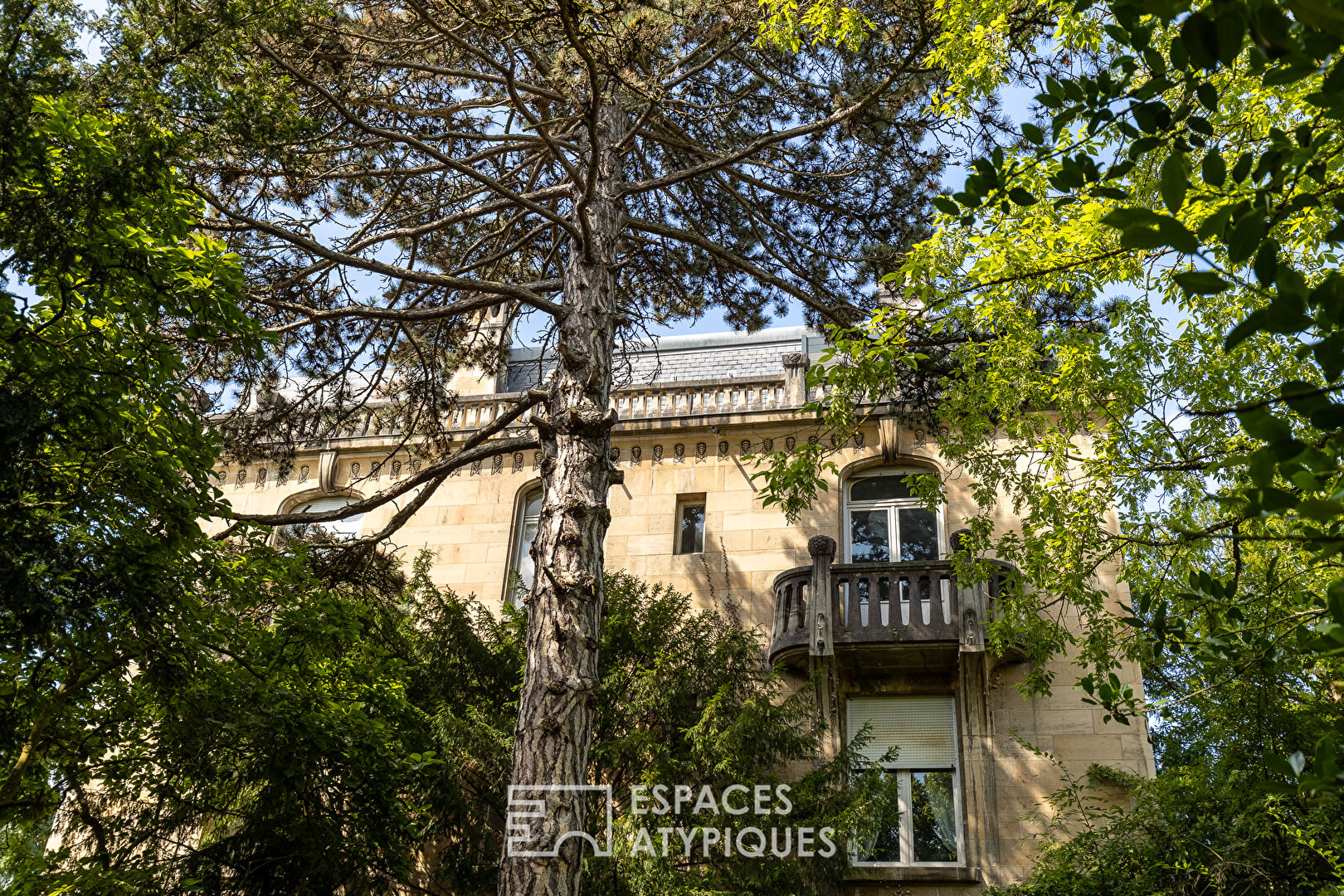 Appartement bourgeois dans un bâtiment Art Nouveau