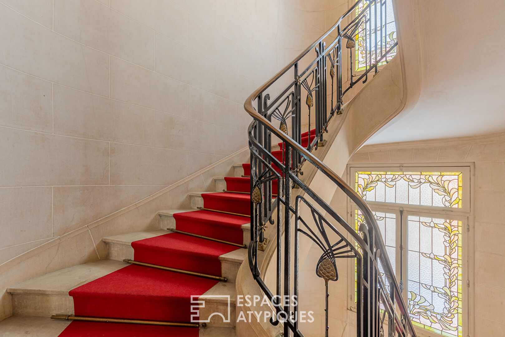 Appartement bourgeois dans un bâtiment Art Nouveau