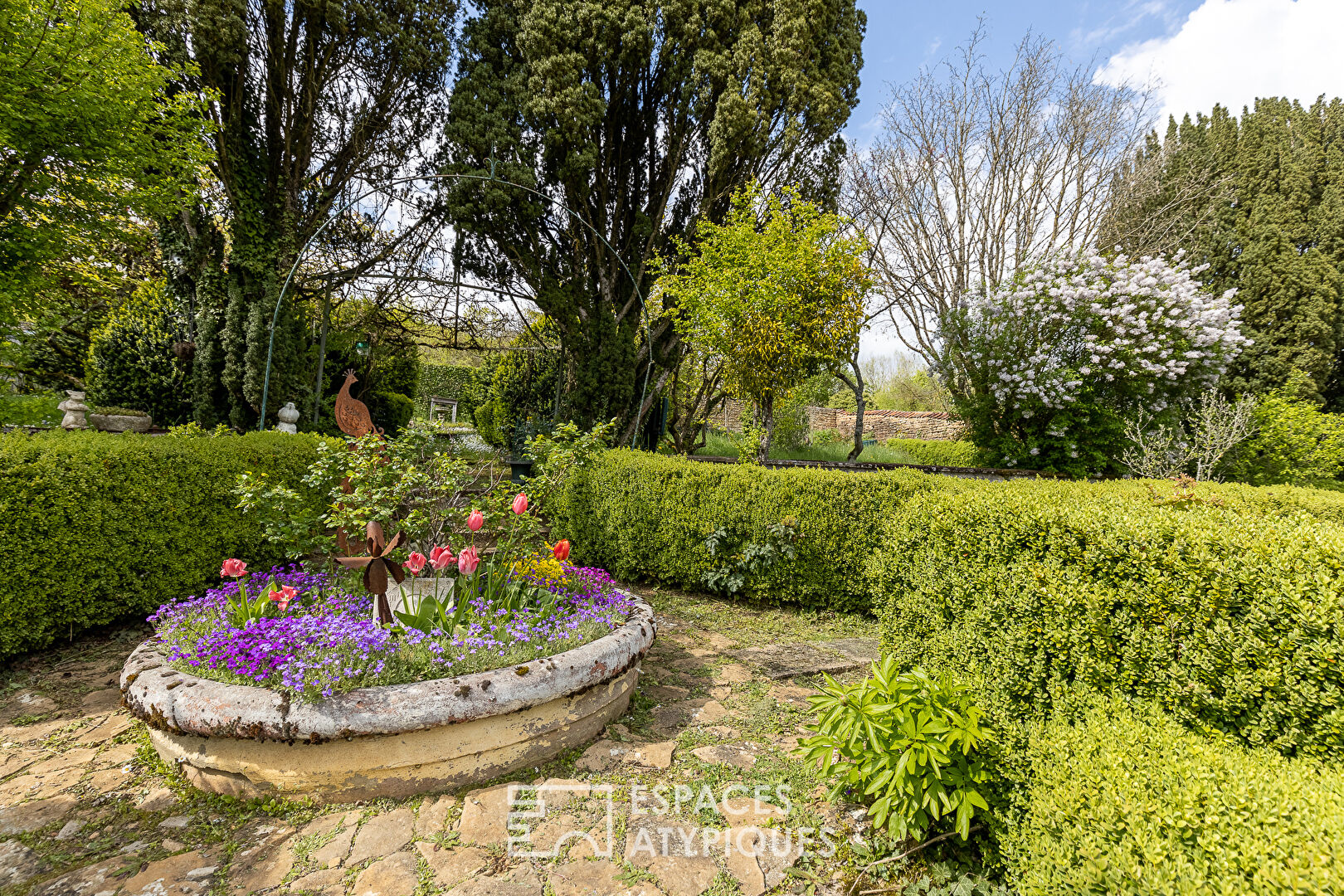 Exceptional town house and garden