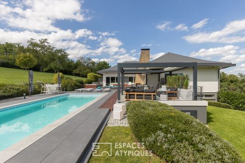 Villa d’architecte avec piscine sur les hauteurs de Budange