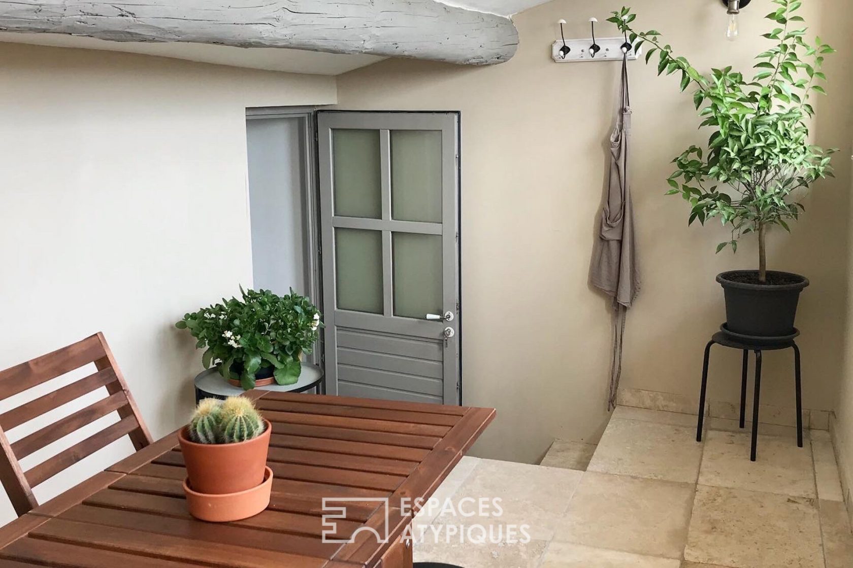 In the heart of Grignan, charming stone village house