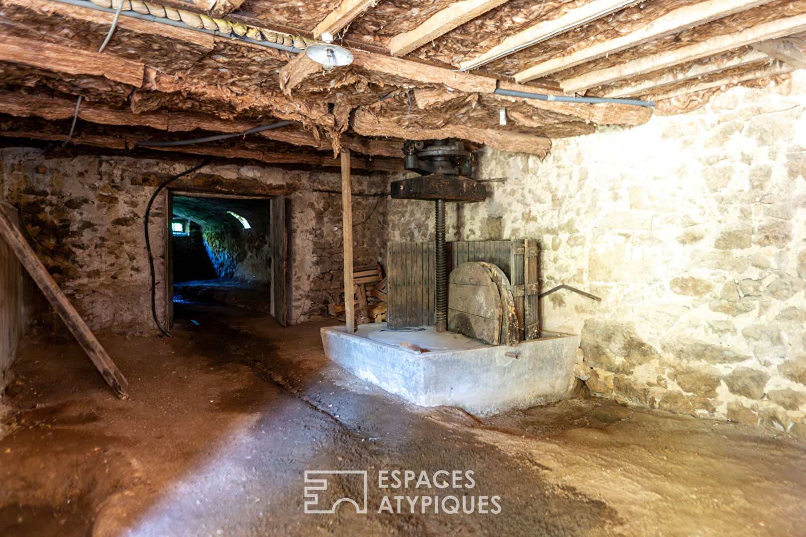 Time stands still at this farmhouse in the green Ardèche.