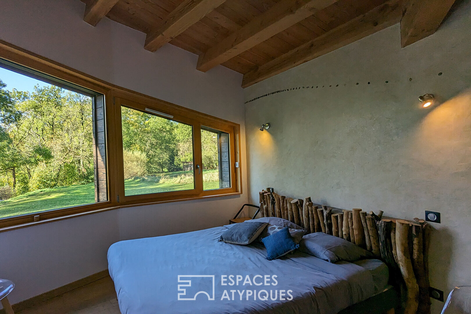 A triptych of ecolodges, for unusual accommodation in the Ardèche and Haute Loire.