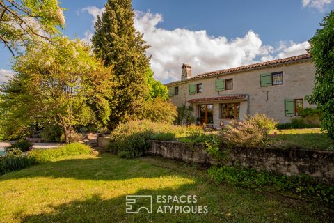 Ancienne bergerie de caractère avec son jardin de charme proche de l’axe rhodanien