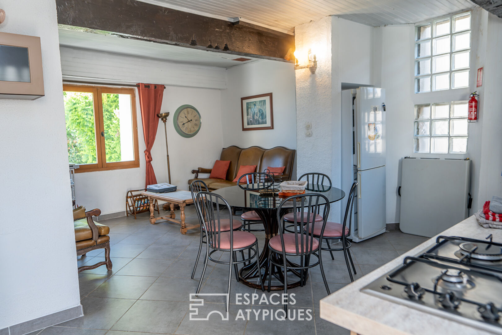 Property with 4 gîtes in the Ardèche near Valence