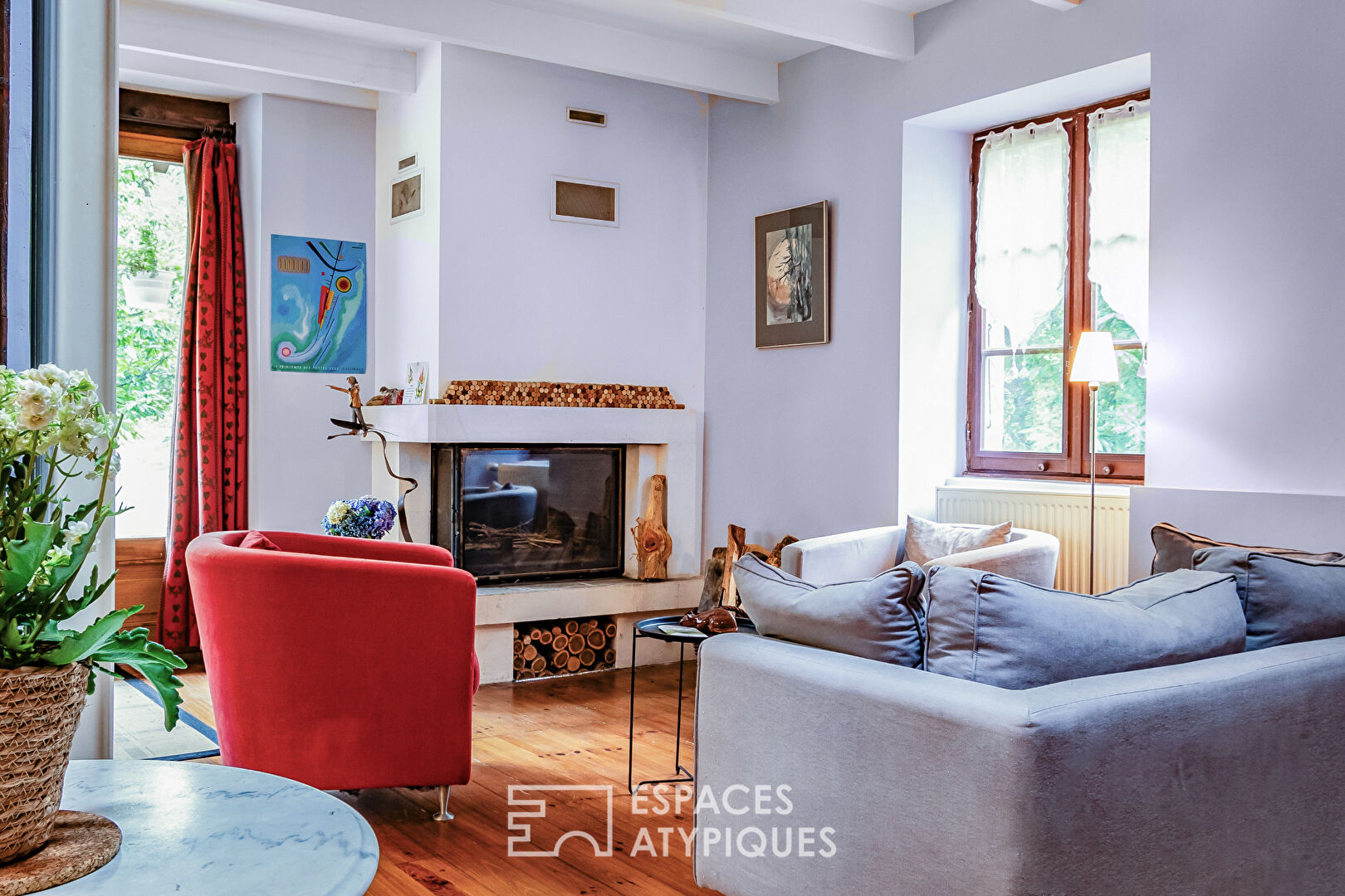 A former hunting lodge hidden away in the heart of the Ardèche.