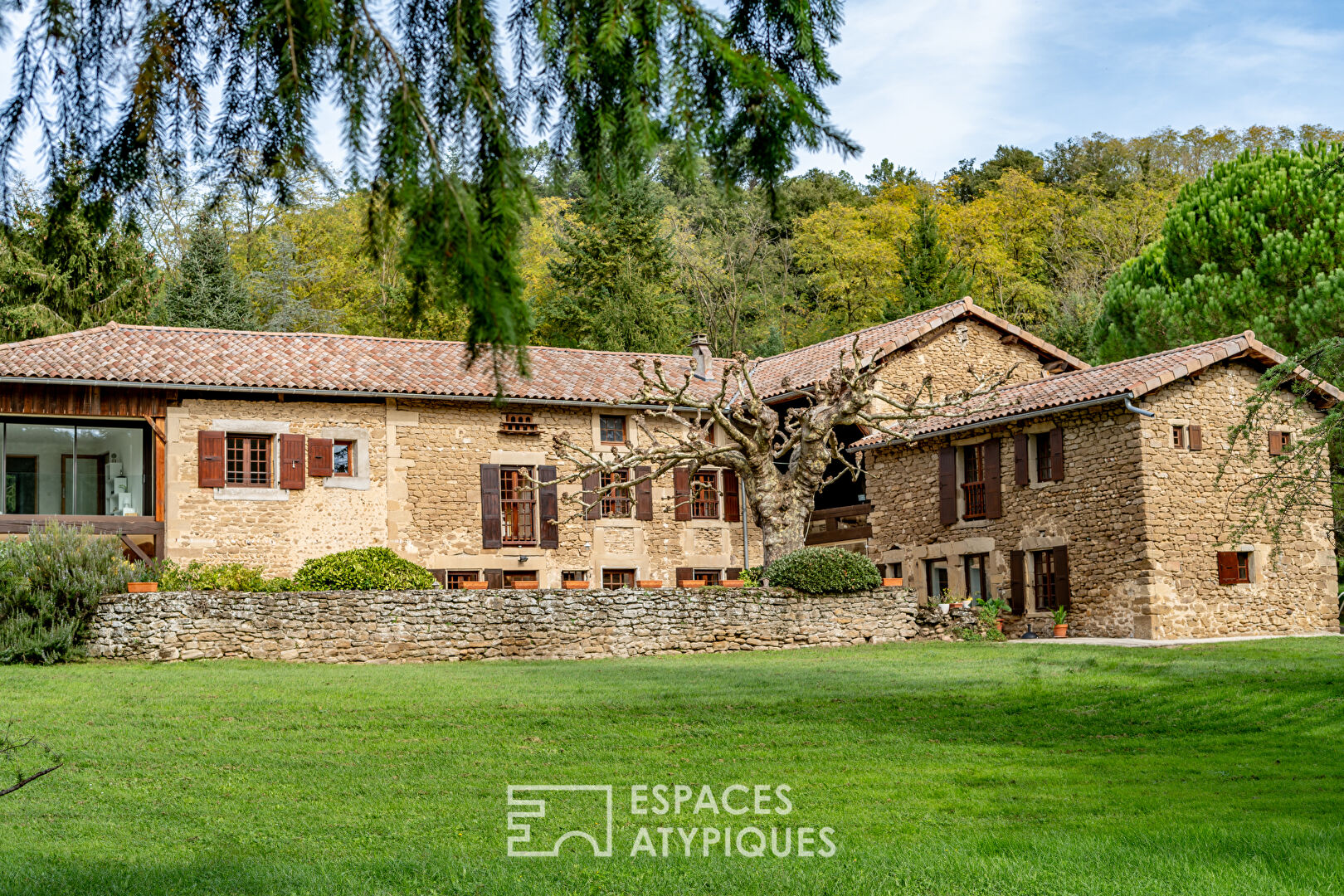 Corps de ferme aux deux logements