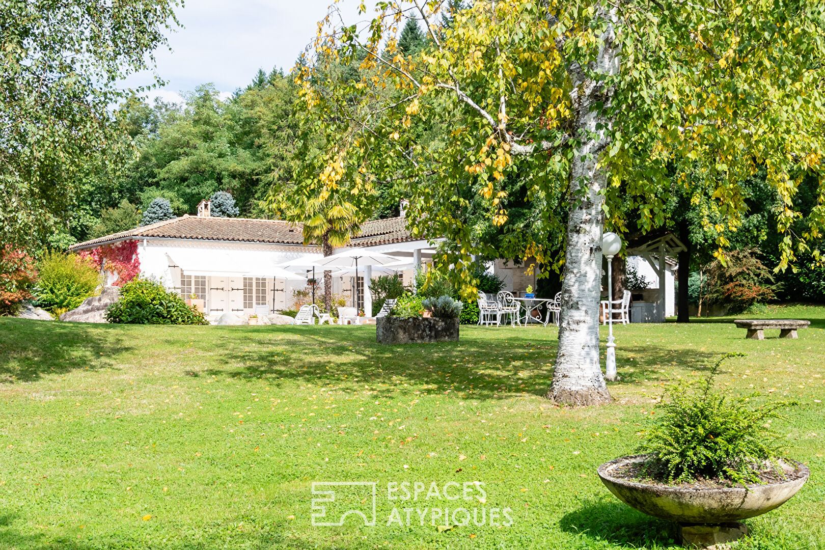 En Ardèche, cette maison de famille a de rares et nombreux attraits.