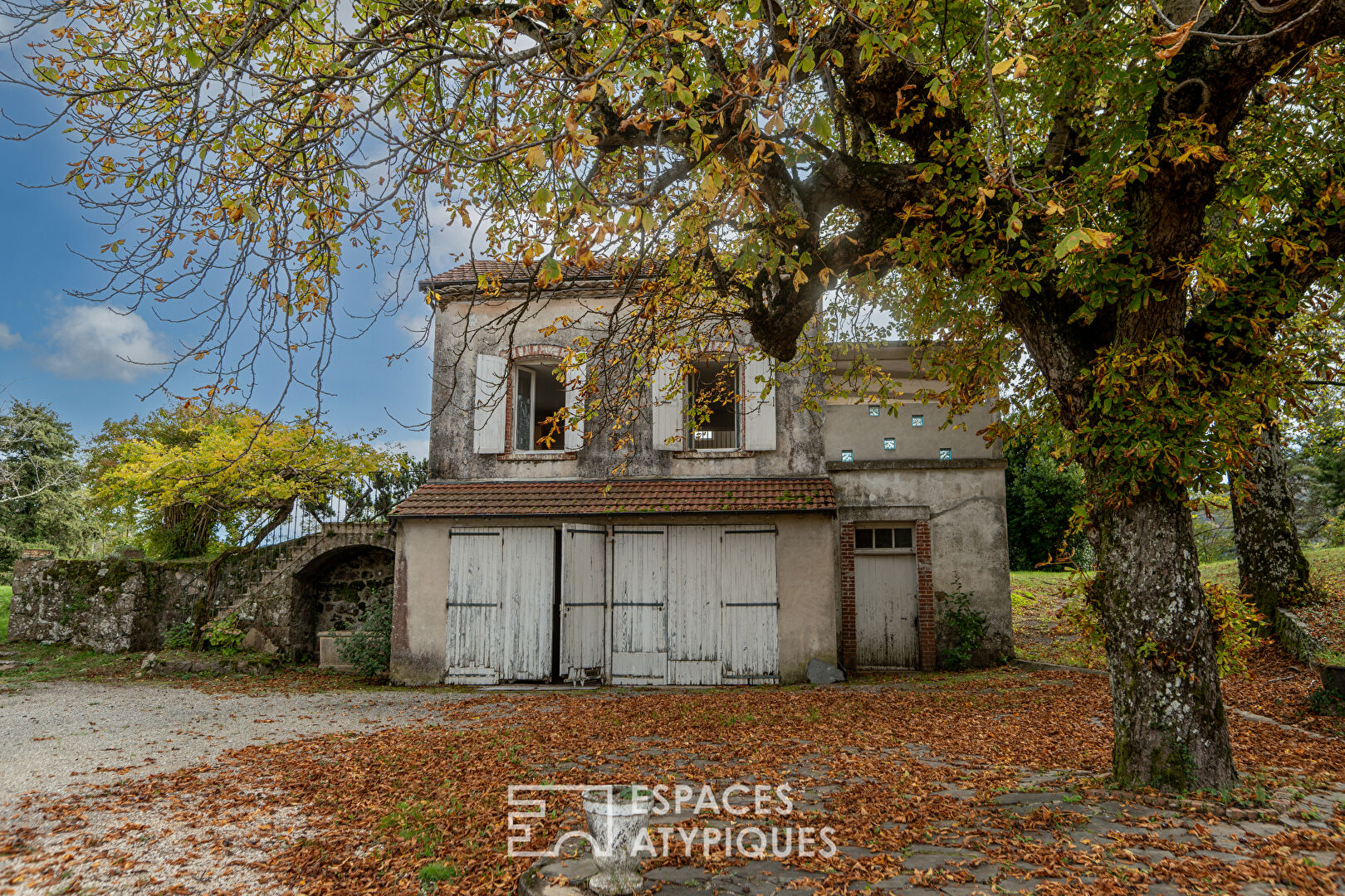 En Ardèche Verte, ancienne propriété de caractère aux atouts singuliers.