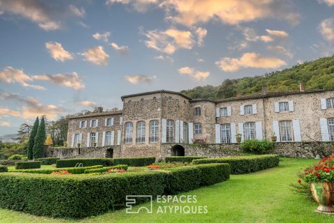 An exceptional residence in the Ardèche.