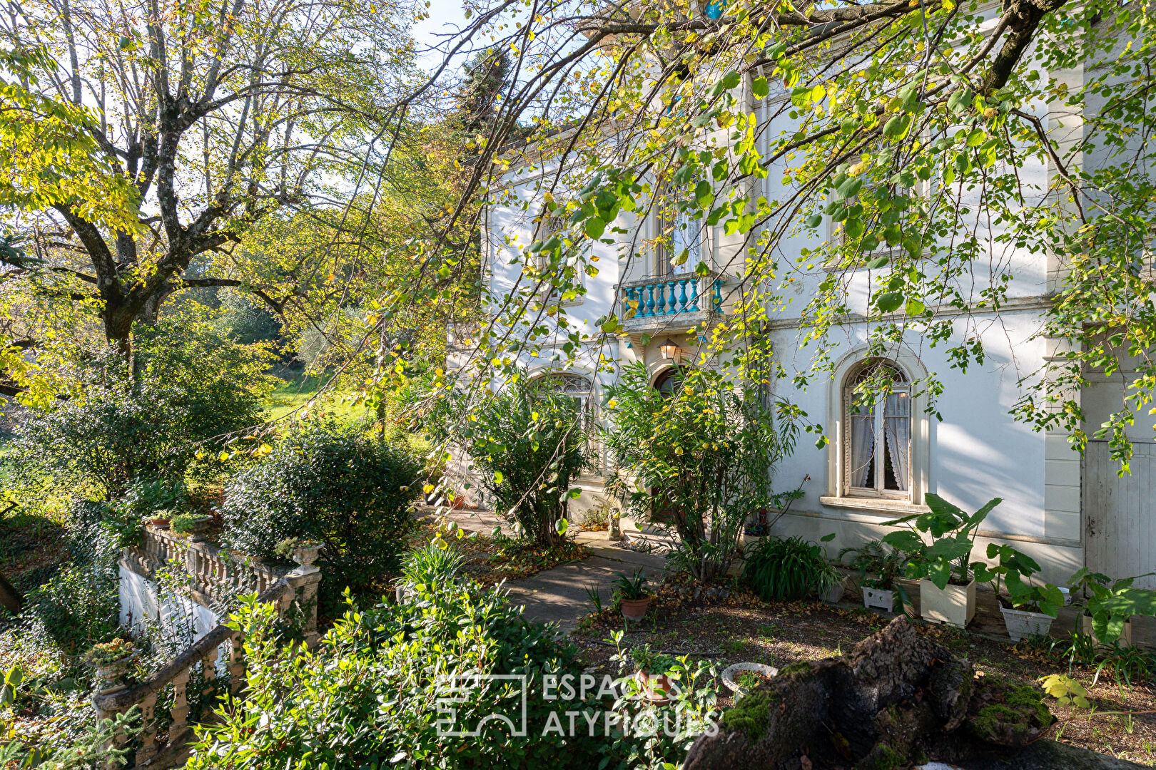 Maison bourgeoise à rénover en Provence