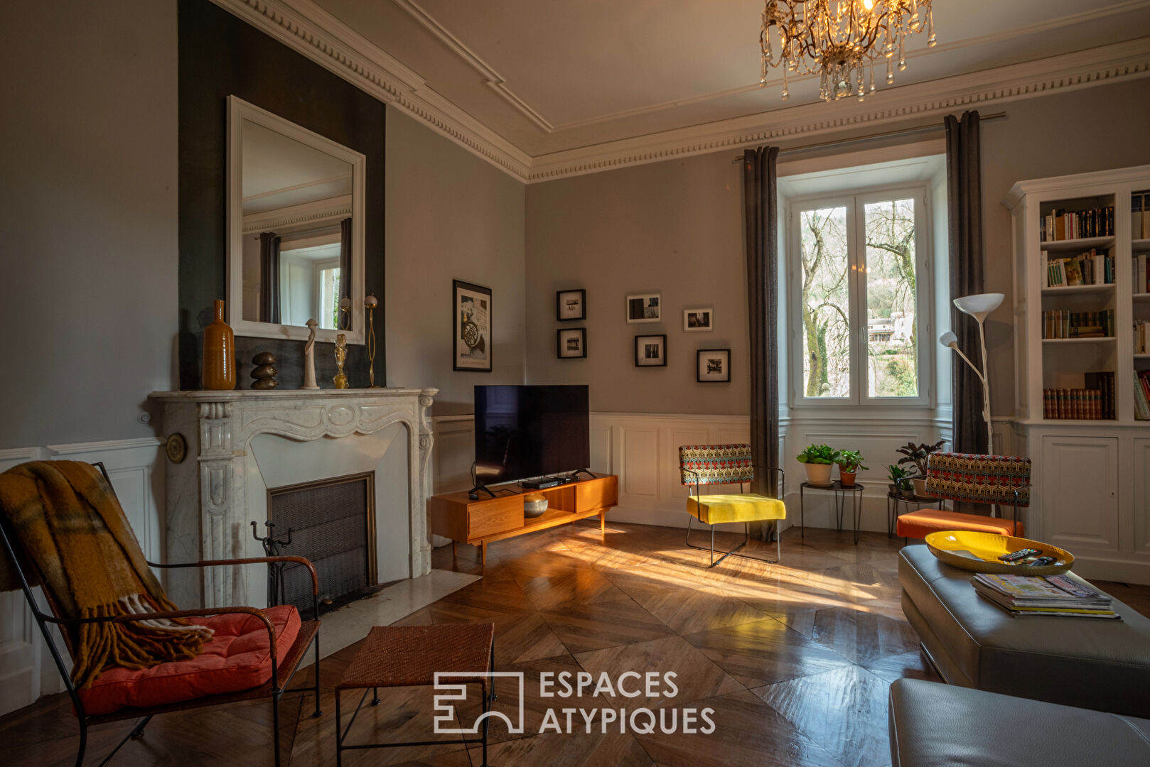 Belle Maison de Maître du XIXe siècle au charme préservé proche de Vals les Bains