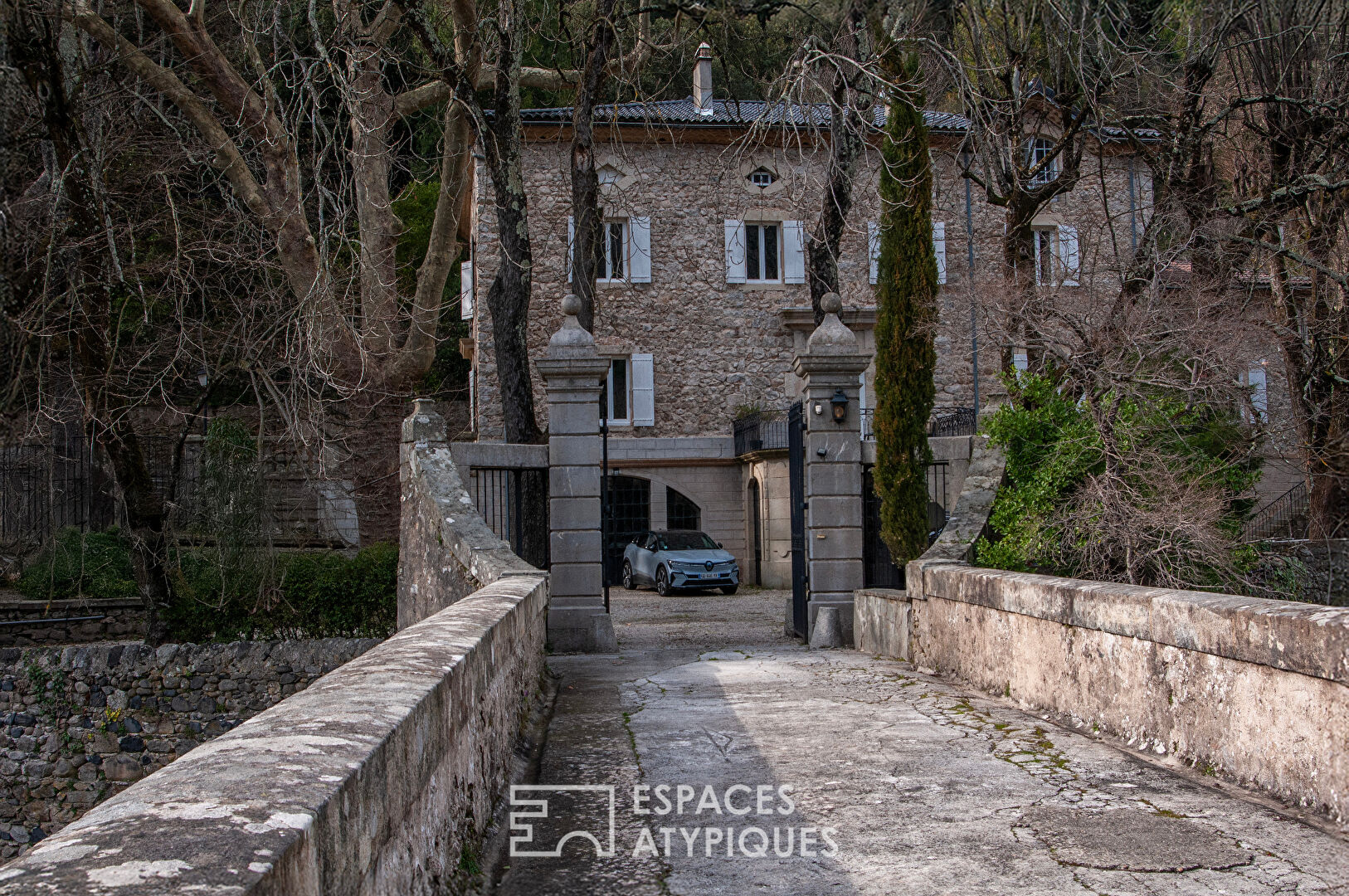 Belle Maison de Maître du XIXe siècle au charme préservé proche de Vals les Bains