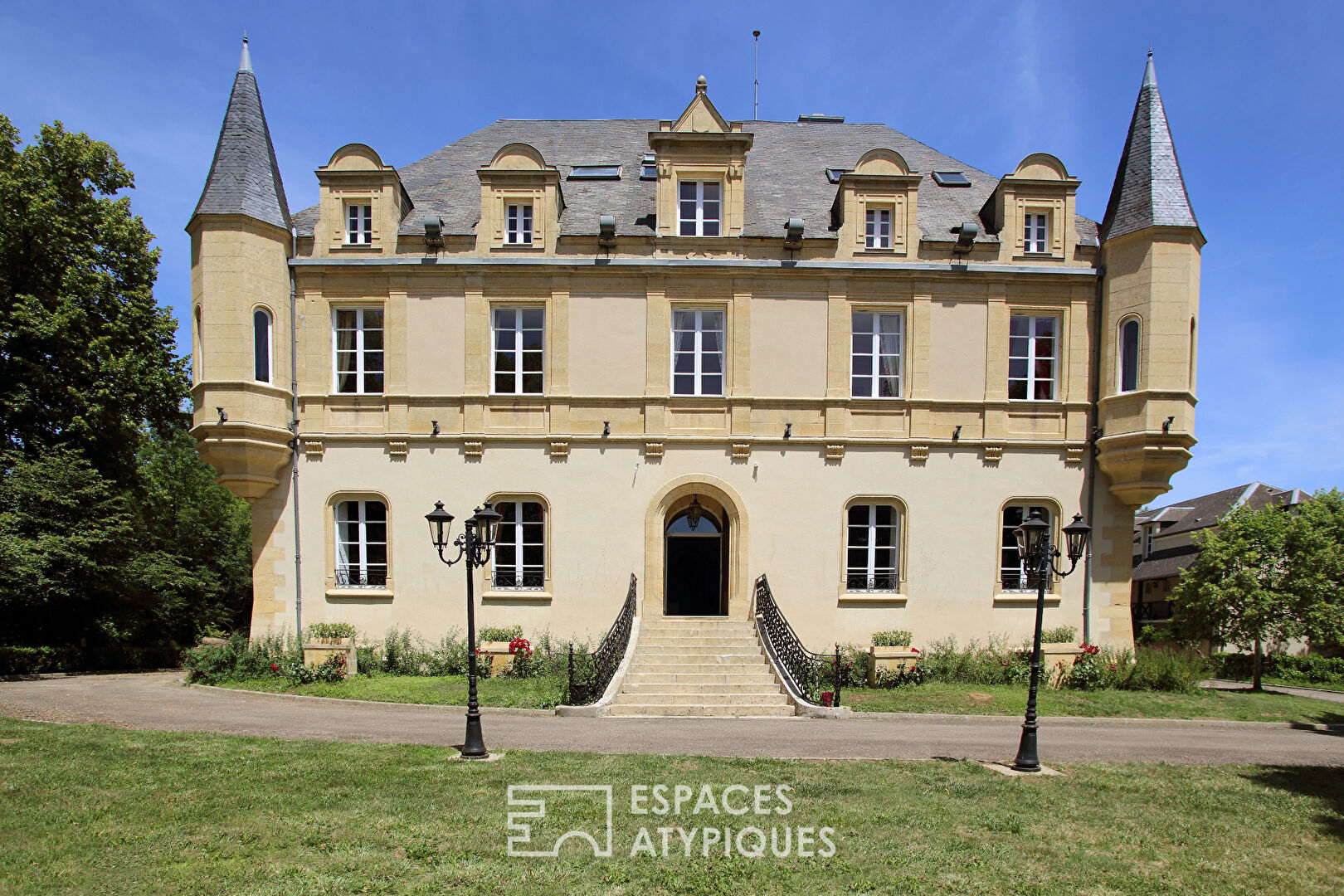 Renovated 19th century castle at the gates of Lascaux