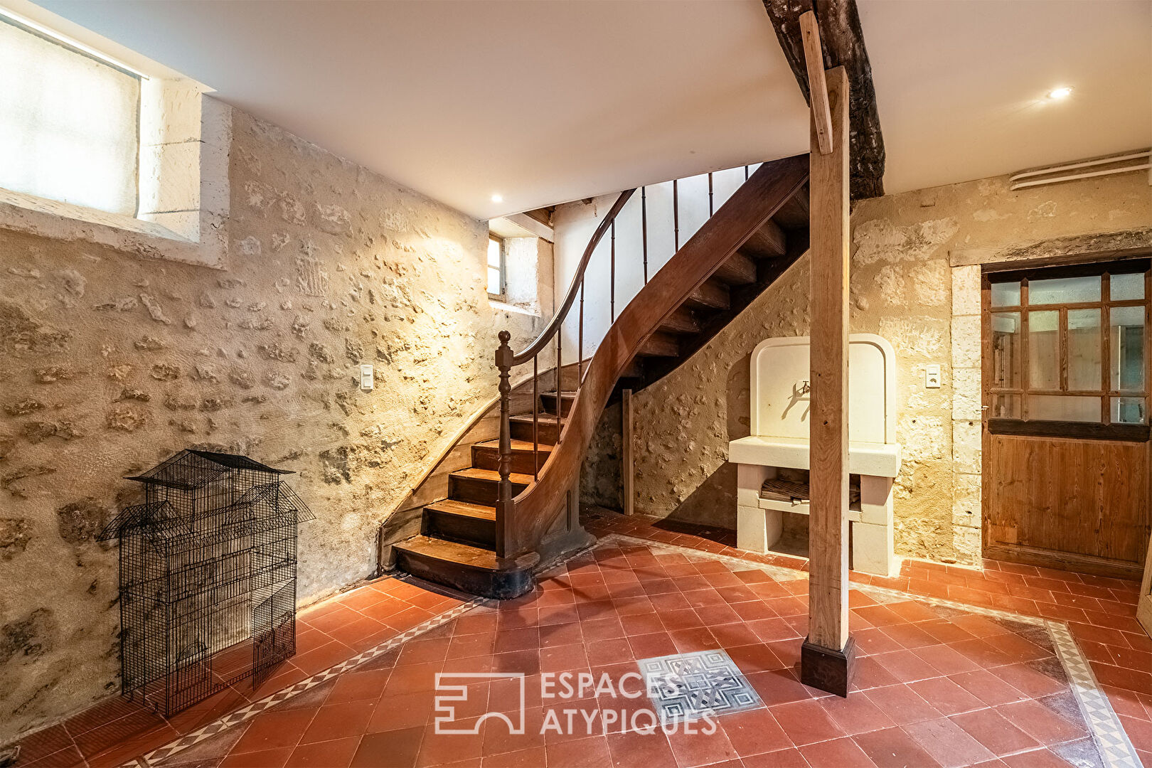 Stone town house in the heart of the Dordogne