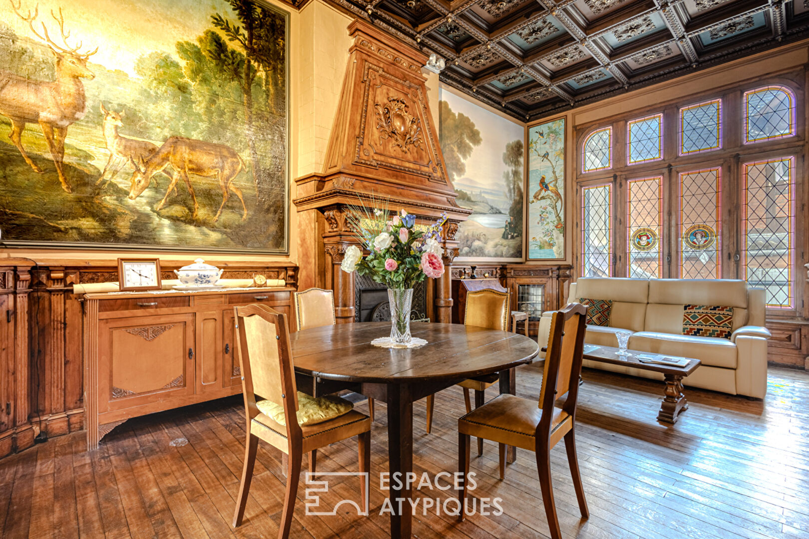 Museum apartment with unique decor in Limoges