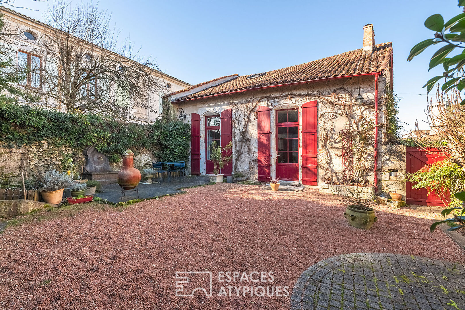 Ancien relais de poste à quelques kilomètres de Brantôme