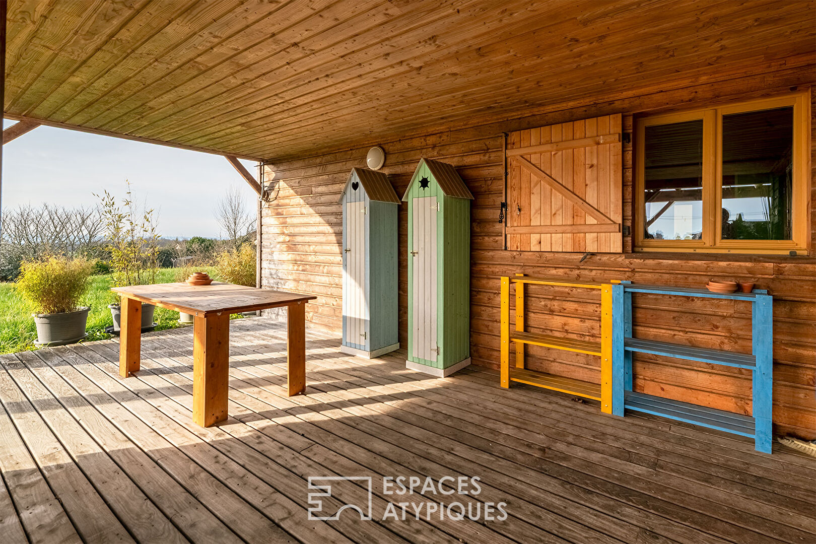 Maison en bois en coeur de nature et sa terrasse panoramique