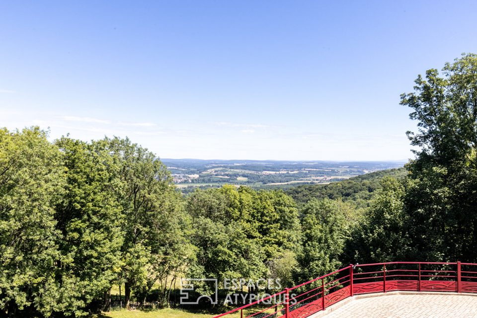 Ancienne ferme rénovée avec sa piscine et sa vue imprenable