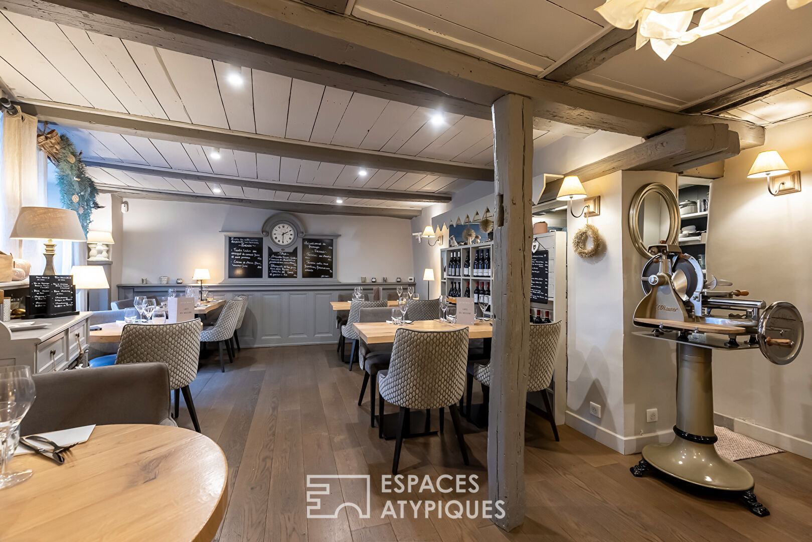 Restaurant chaleureux et cosy avec son appartement aux inspirations loft