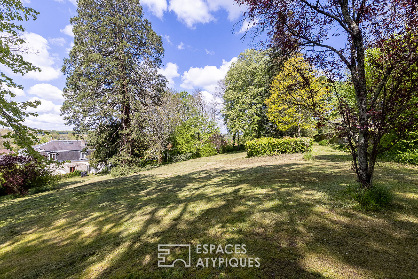 Maison bourgeoise à réinterpréter dans un parc d’1ha