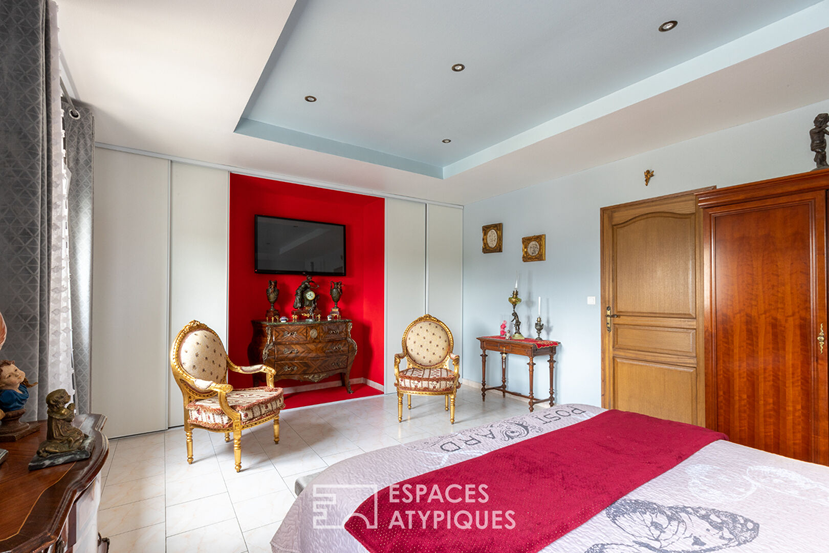 Villa with rare amenities 18 minutes from Reims, Charleville axis