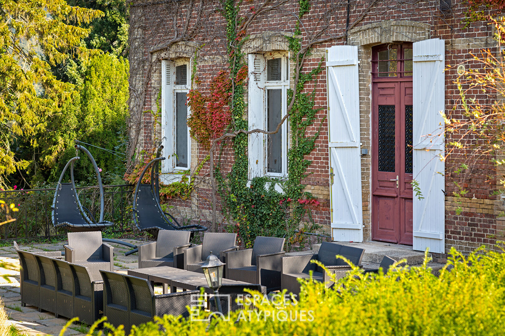 Belle demeure de maître avec tennis et poolhouse