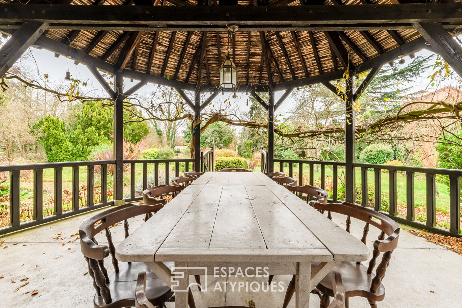 Charming cottage on the banks of the Eure