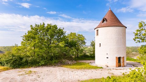 Windmill in the White Quercy