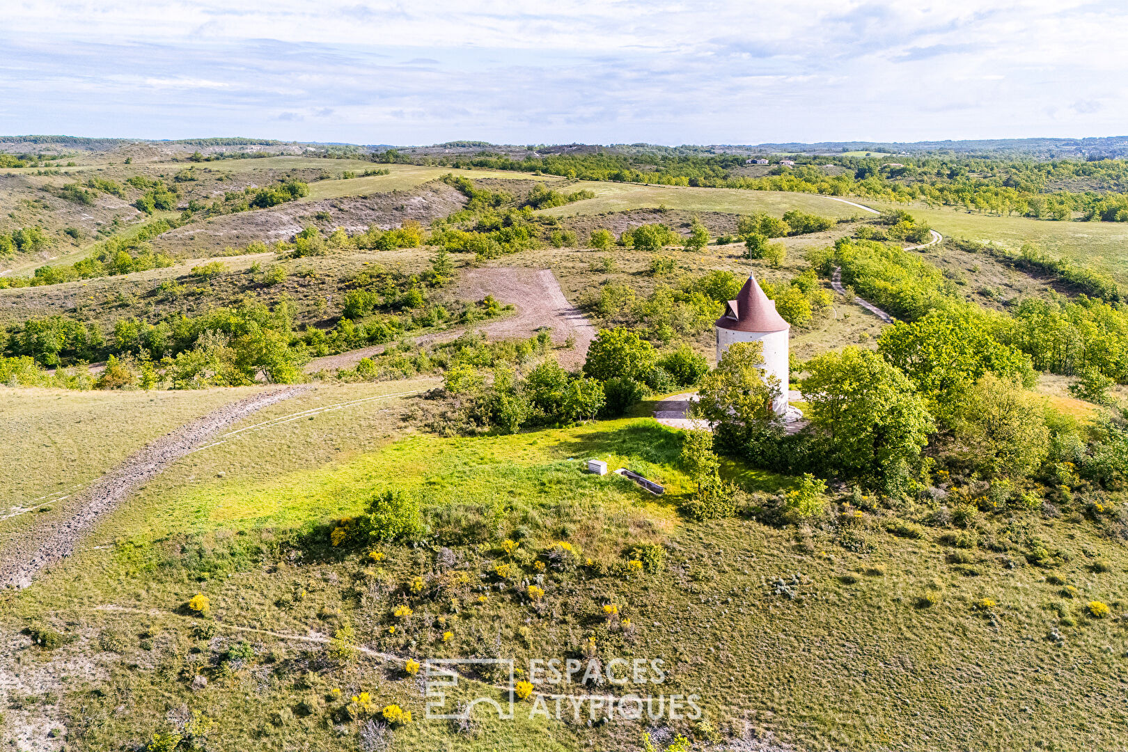 Windmill in the White Quercy