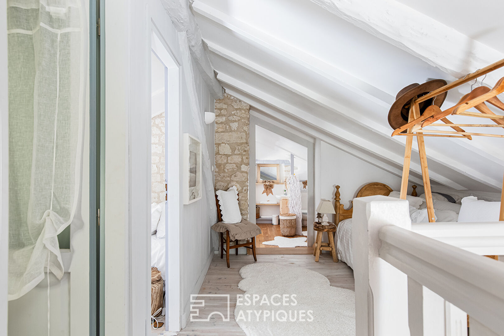 Maison de charme avec gîte dans le Quercy