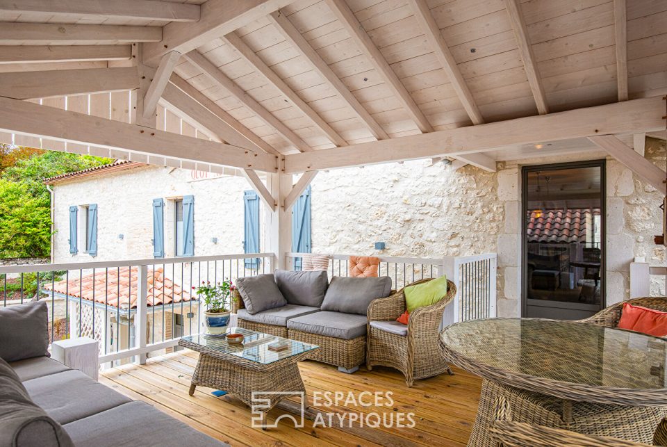 Ancienne auberge restaurée dans un village près de Lauzerte