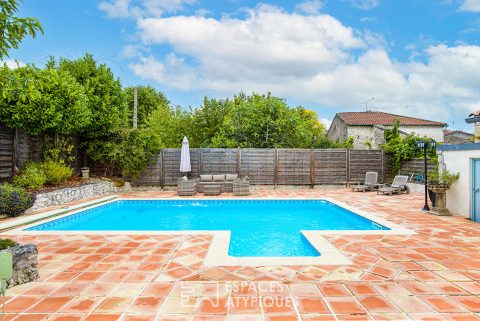 Maison de village avec piscine et point de vue