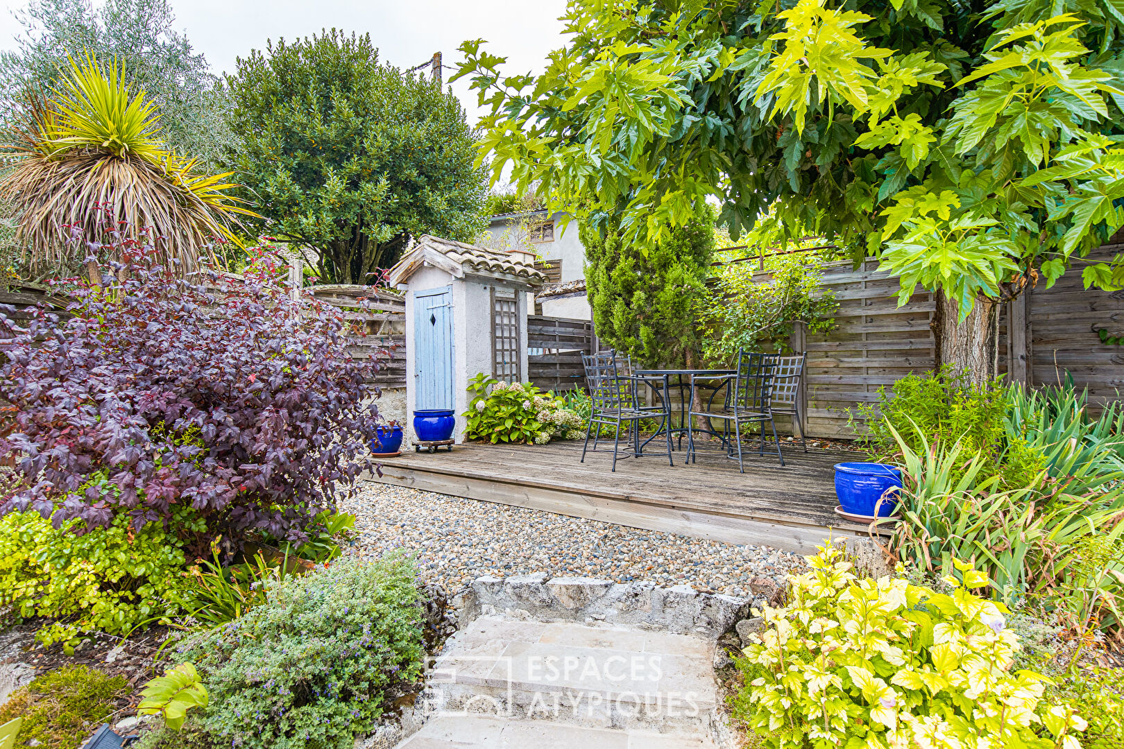 Maison de village avec piscine et point de vue