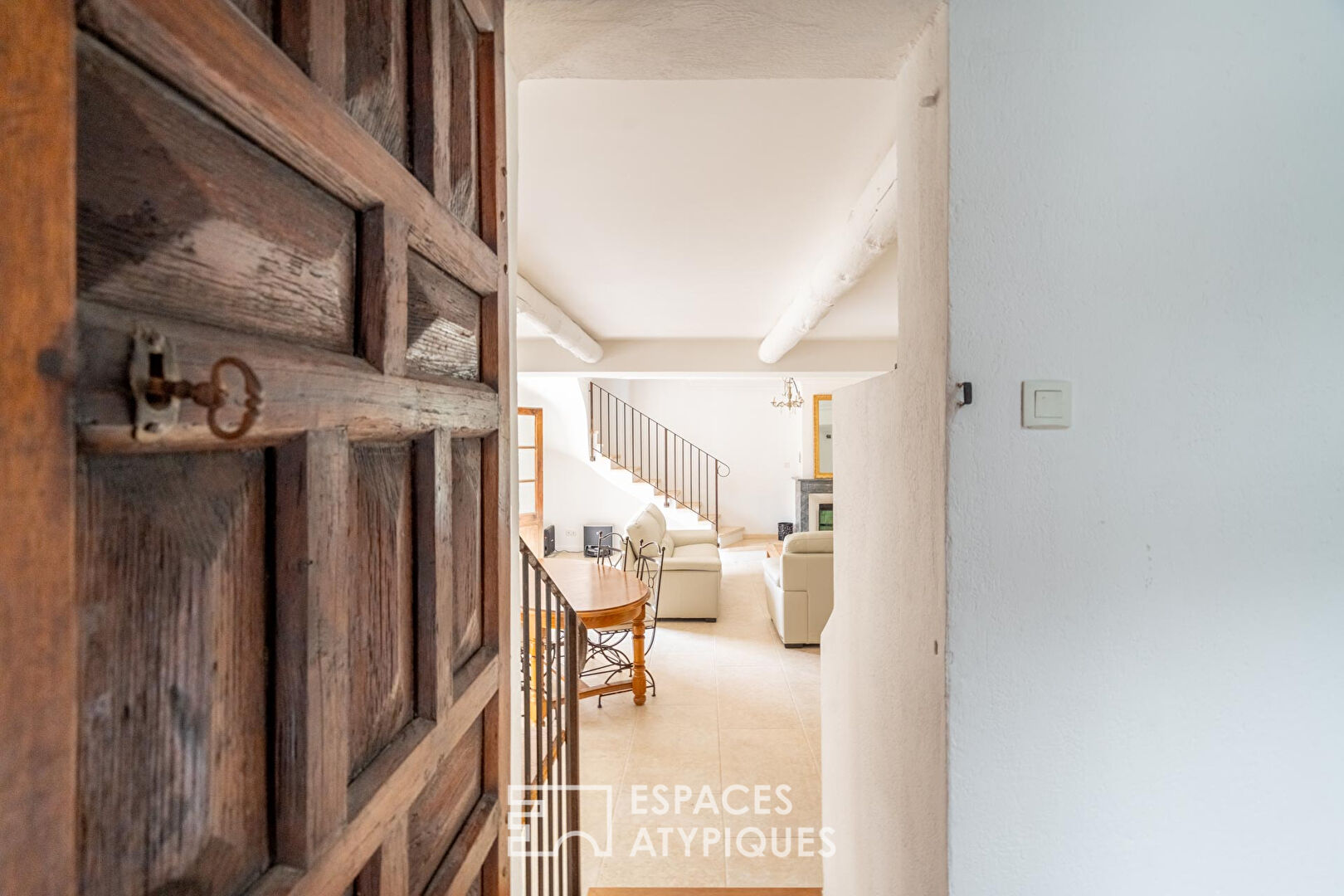 Maison provençale piscine au coeur de la garrigue